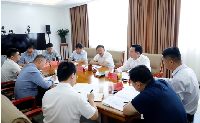 吳啟標主持召開全縣生態環境保護工作推進會